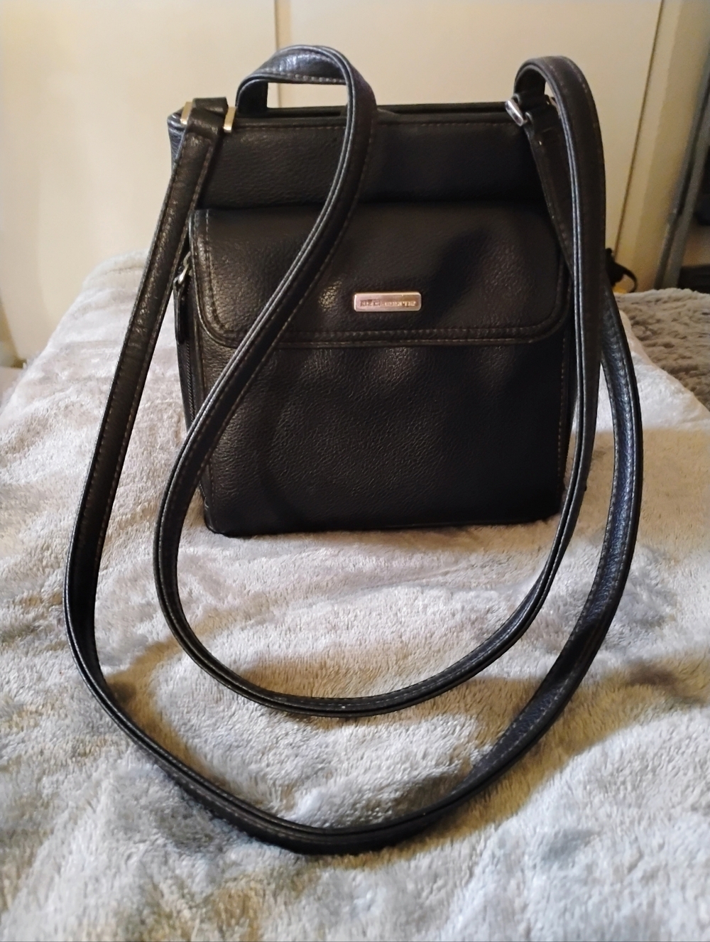 Liz Claiborne Black Shoulder Bag
